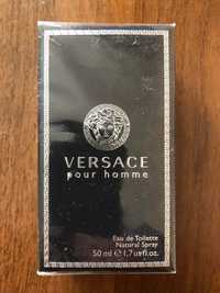 Versace Pour homme 50 ml edt в упаковке.