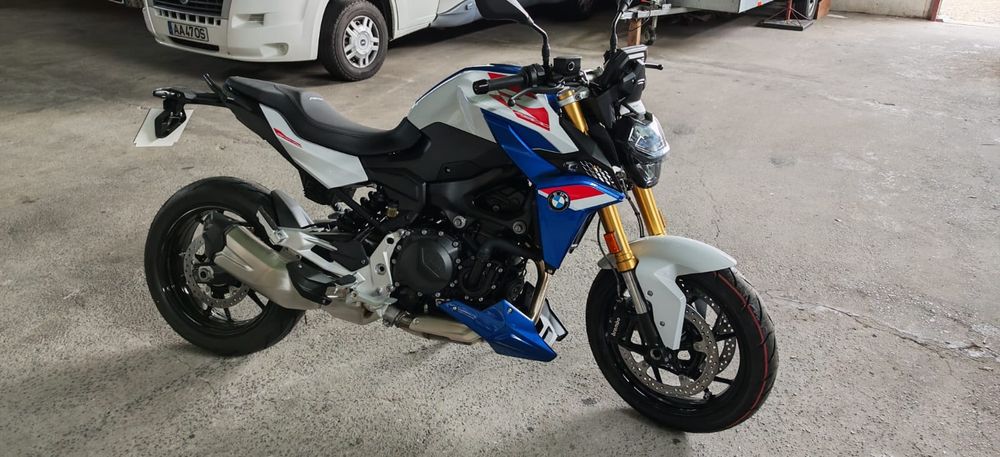 BMW F 900 R Nova
