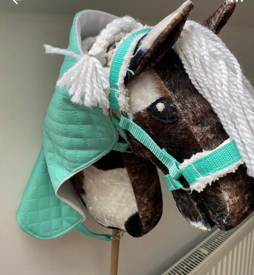 Piękny, srokaty konik  Hobby Horse