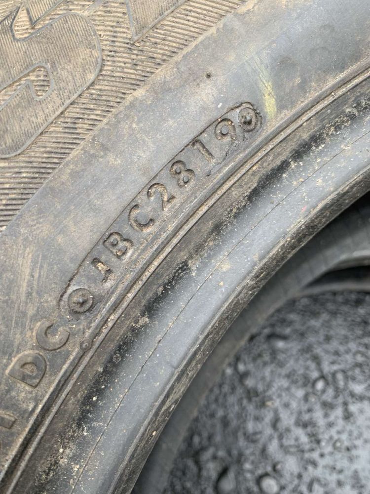 Шини 235/60 R18 Bridgestone 2022/2019  рік 7/6,5 мм 235 60 18