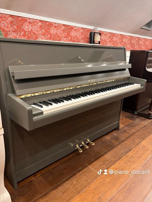 Піаніно біле petrof weinbach