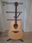 Acoustic Guitar LAG Tramontane T88A