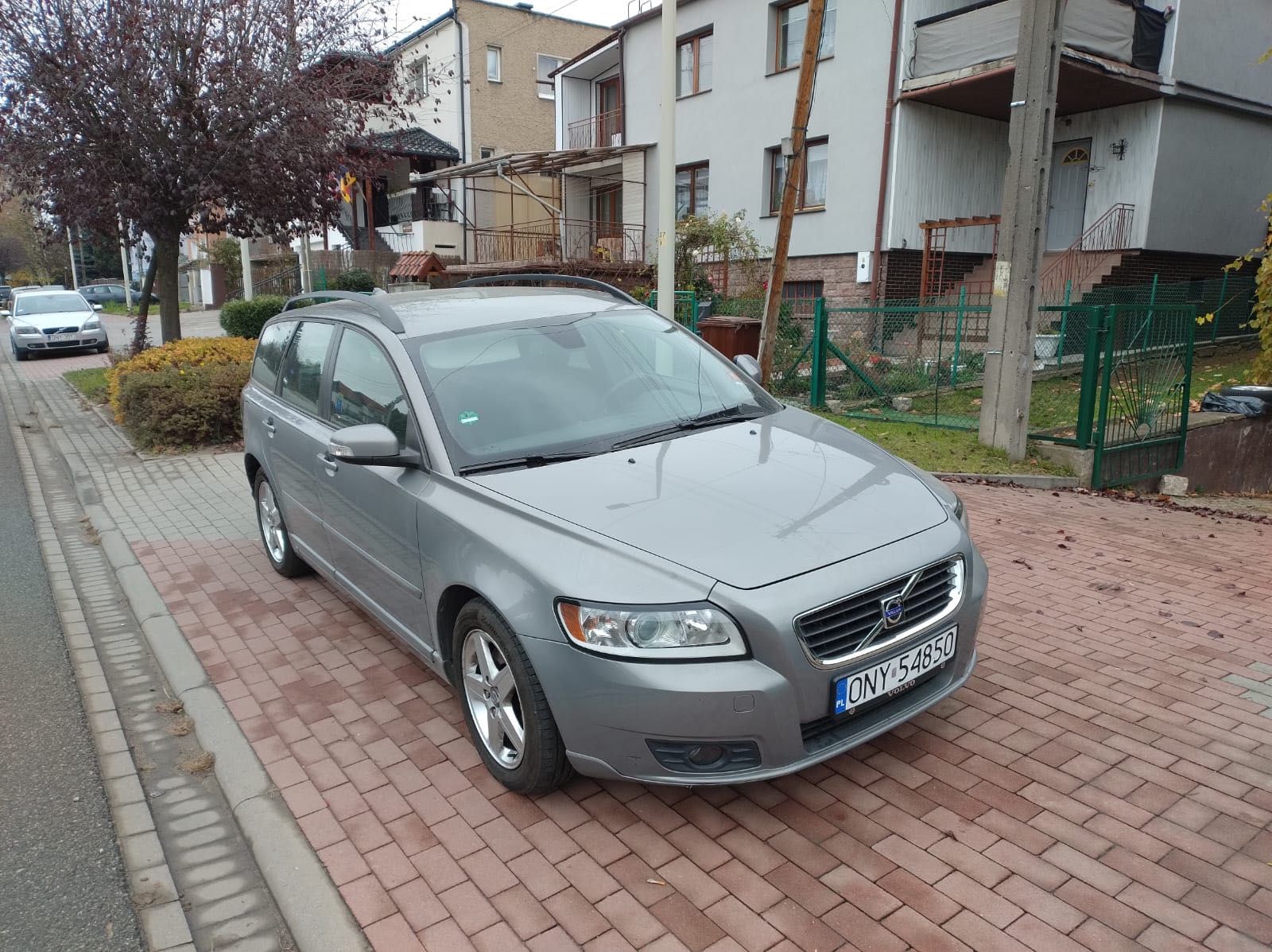 Samochód Volvo V50