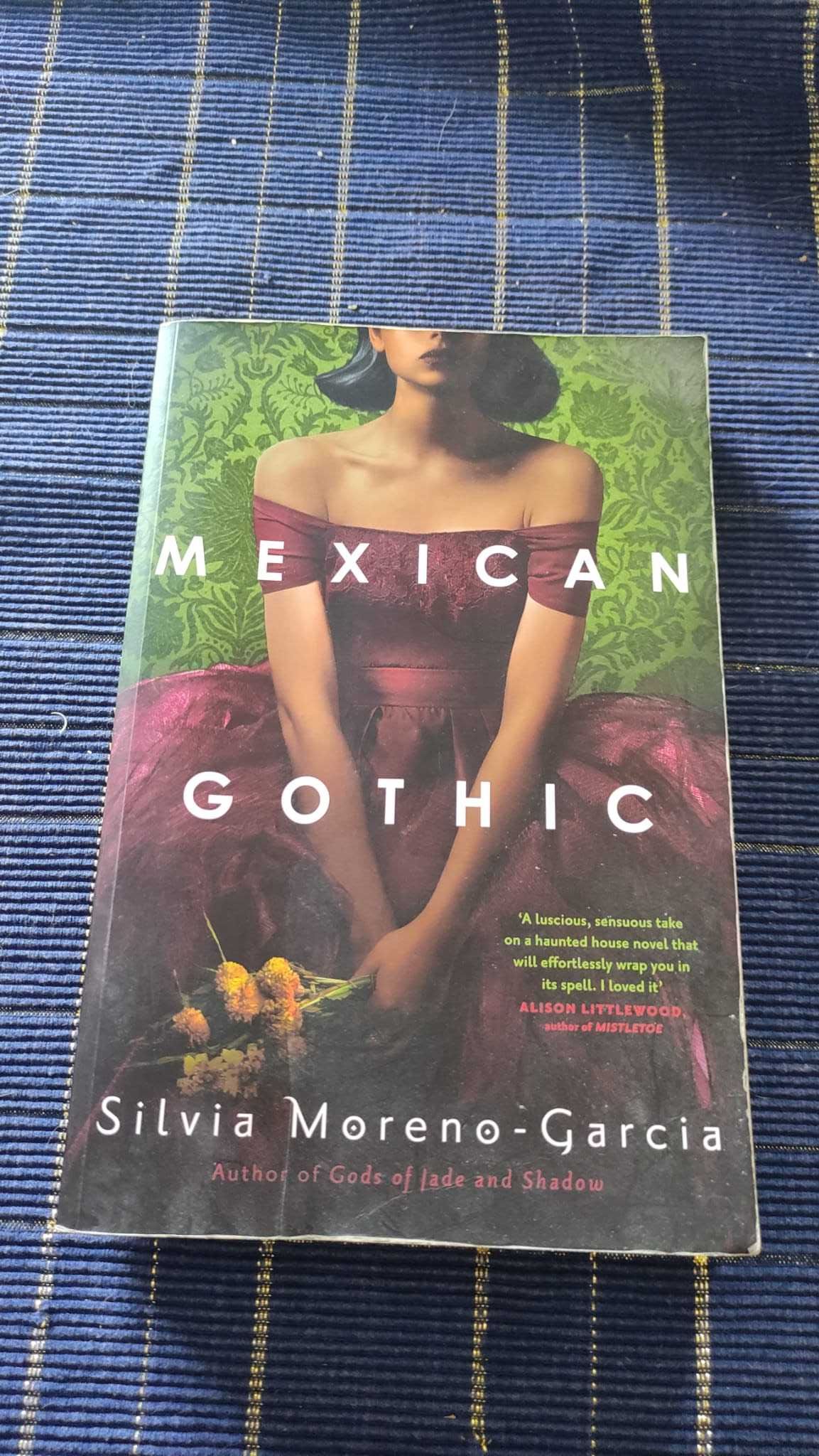Livro "Mexican Gothic", Silvia Moreno-Garcia