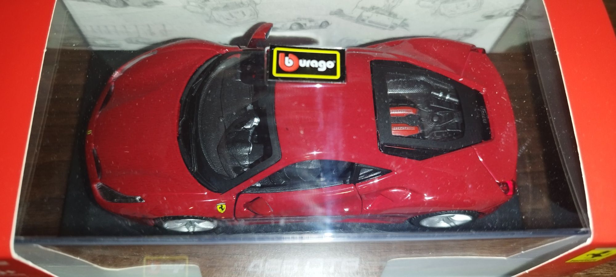 Bburago Ferrari 488 GTB, w skali 1:32.