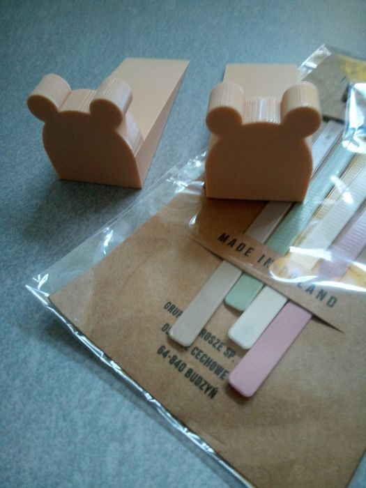 2 x kiln do drzwi miś plus 5 x opaska zaciskowe