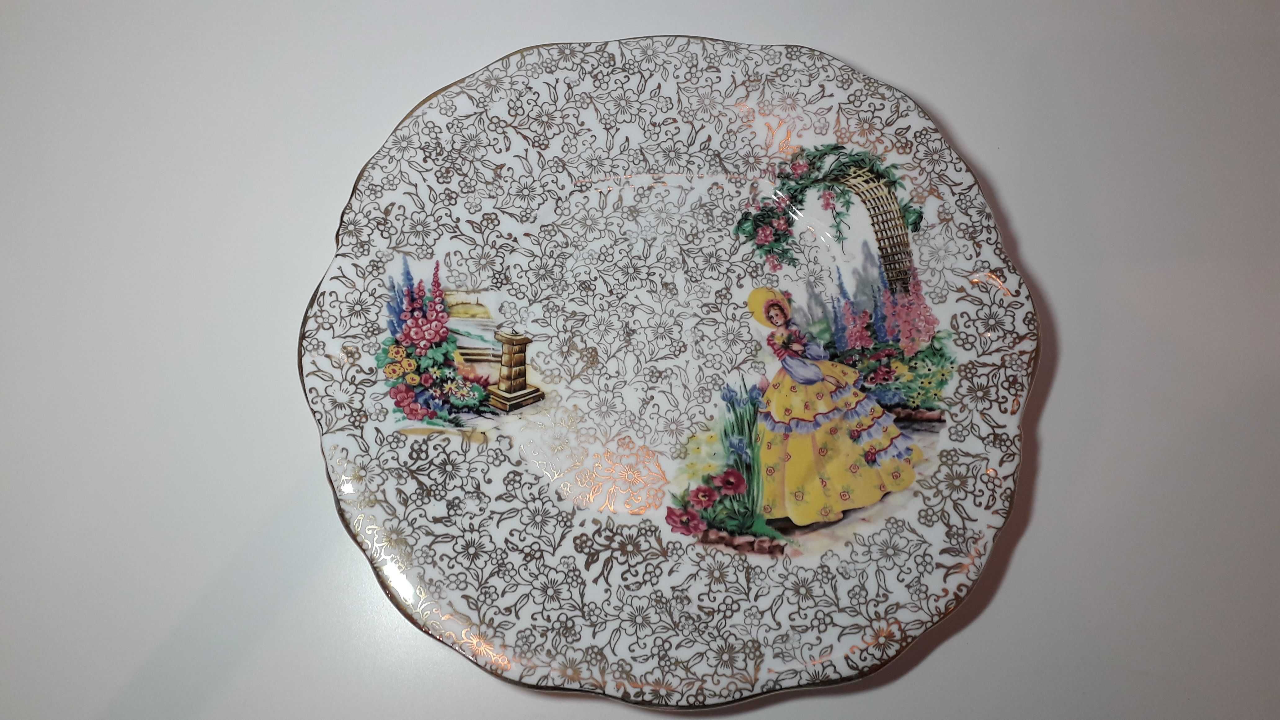 Talerze do ciasta porcelana Imperial 22 K złoto    OKAZJA  50 % taniej