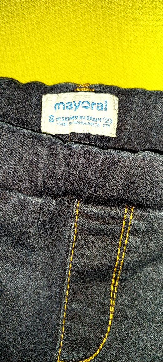 Spodnie dżins r.128 Mayoral