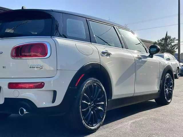 2017 MINI Clubman Cooper S Hatchback 4D