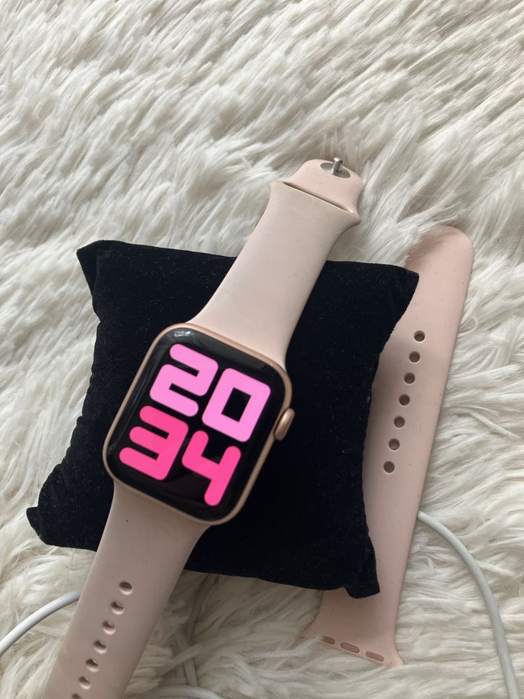 Apple Watch SE 40 mm