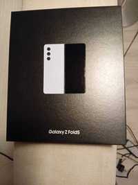 Sprzedam Bardzo pilnie Całkowicie Nowy Telefon Samsung Z Fold 5 Czarny