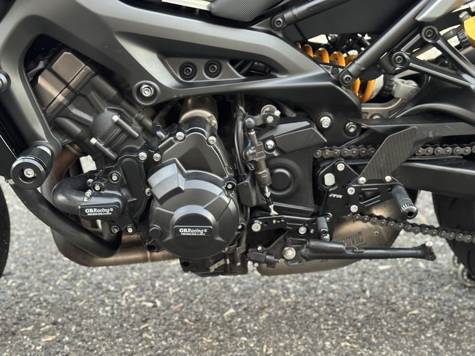 Yamaha MT-09 SP Akrapovic Nacional