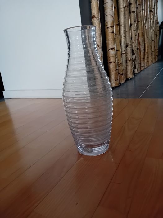 Wazon szklany śliczny