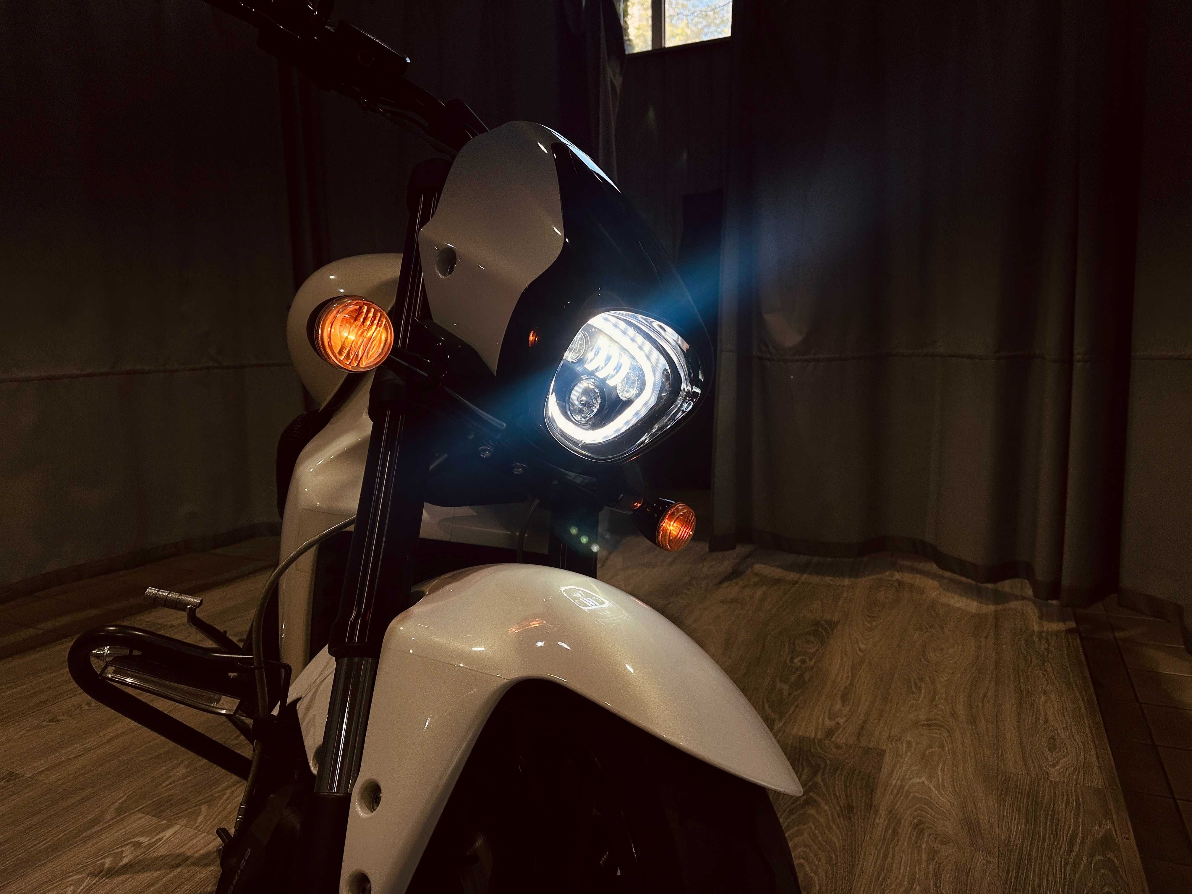 Suzuki M109R Boulevard