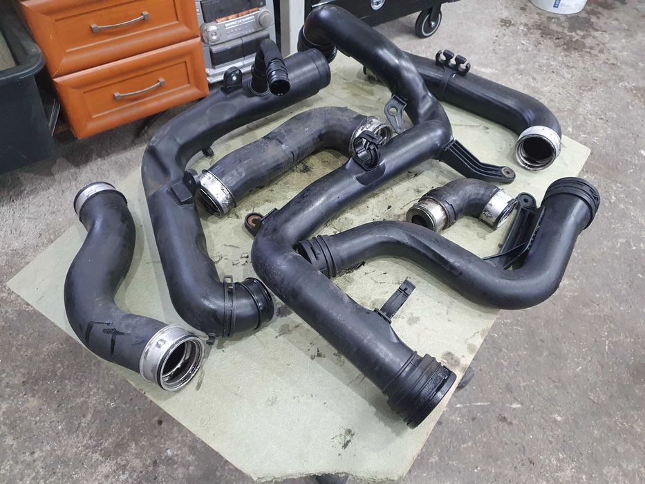 Rura przewód dolot turbiny turbo Vw Golf t V 1.9 tdi BRU kpl