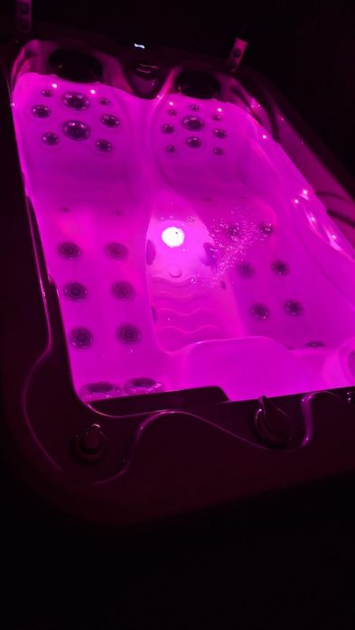 Jacuzzi ogrodowe całoroczne!  Rok produkcji 2021