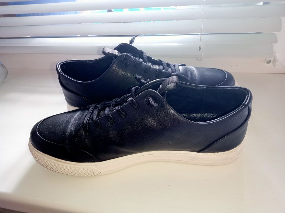 Кеди макасіни кросівки