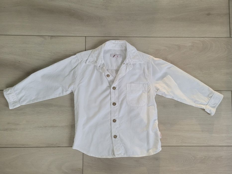 Koszula chłopięca biała S.Oliver rozm. 110 stan idealny