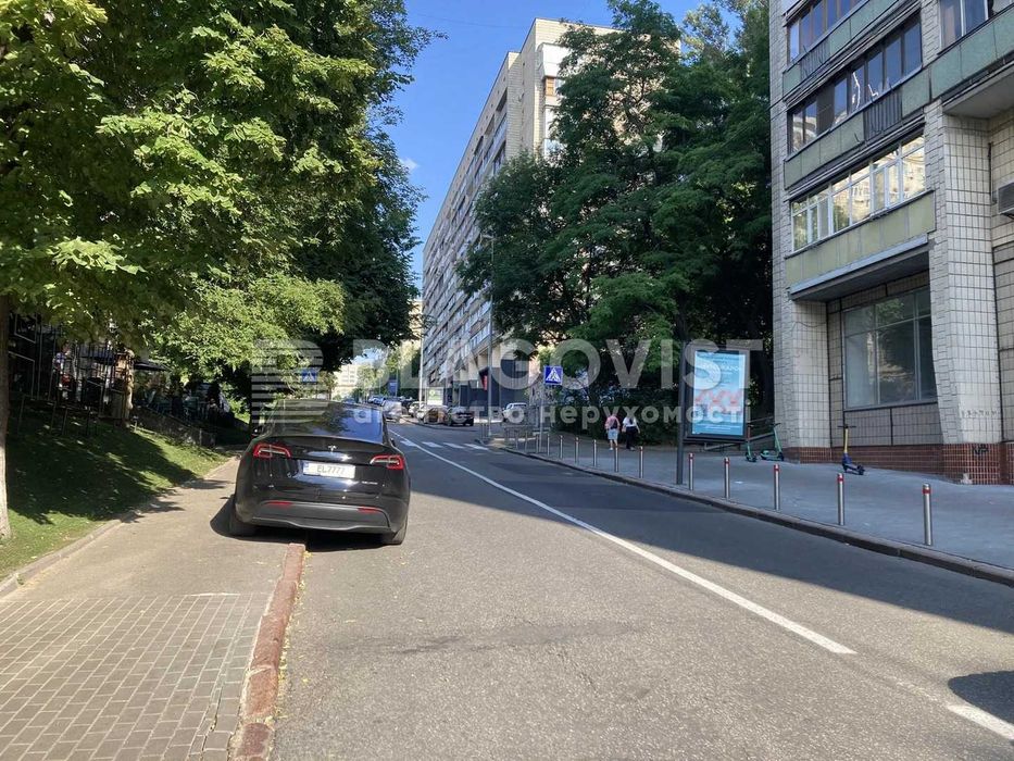 Без комісії продаж 1к Кловський узвіз, 20 Печерськ метро Кловська