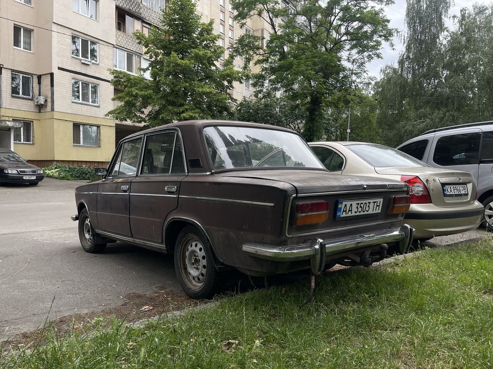 Автомобіль Ваз 2103 1.5л 1977р