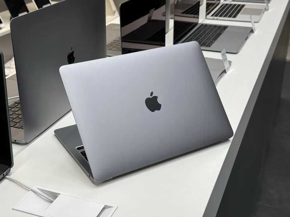 MacBook Air 13’’ 2020 M1 8GB|256GB ГАРАНТІЯ Київ“ТЦ “LAKE PLAZA” #3263