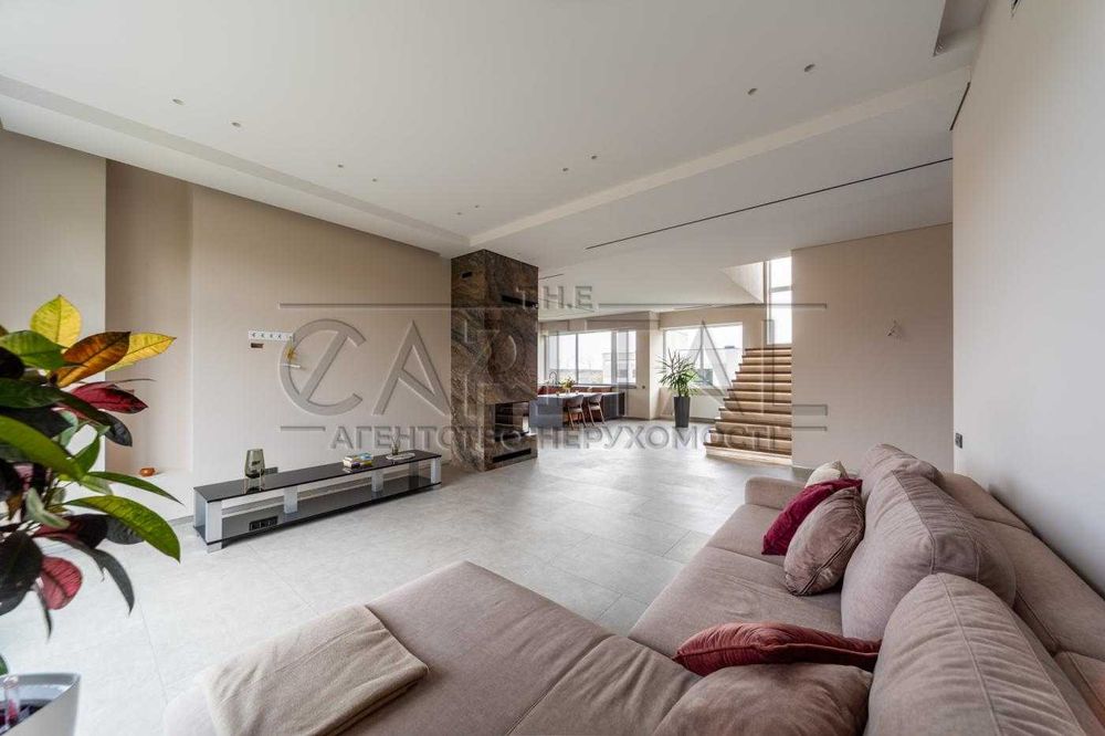 Продаж котеджу hi-tech 260 м2 Березівка Київська обл., купити будинок,