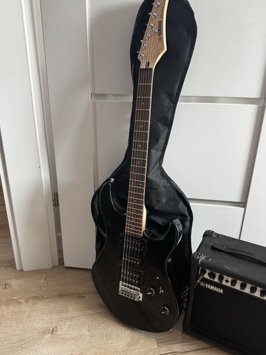 Gitara elektryczna Yamaha wzmacniacz na gwarancji