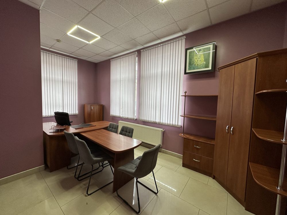 Здам офіс в центрі 60м2