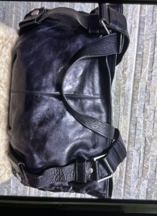 Красивая кожаная сумка