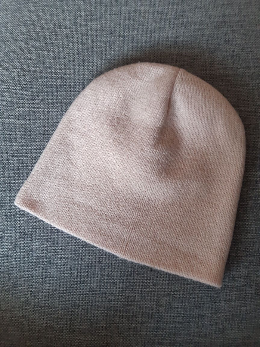 Śliczna różowa czapka - Pepco