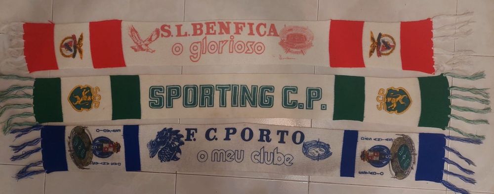 3 cachecois sntigos de lã