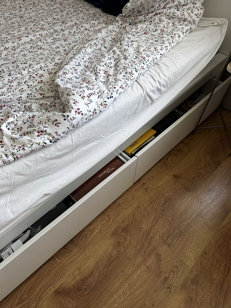 Cama de casal ikea com gavetas (colchão incluido)