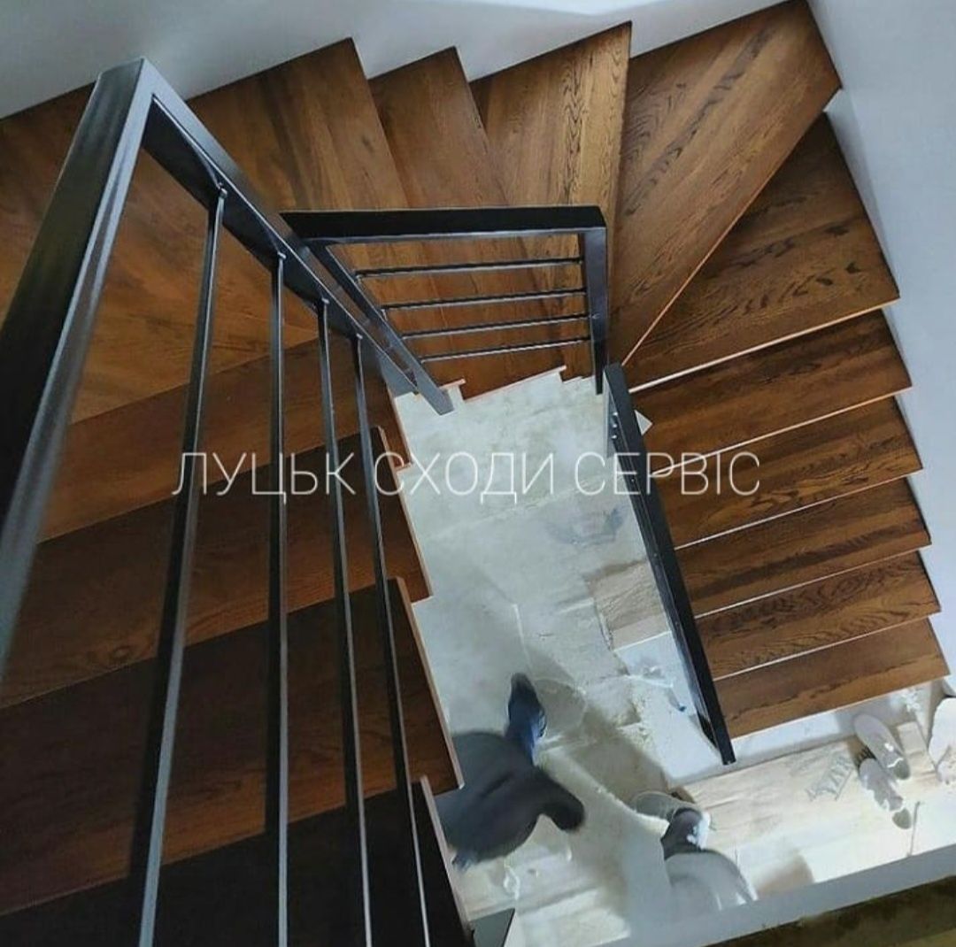СХОДИ - ФАБРИКА ВИРОБНИК  - сходи під замовлення в Рівному, Луцьку