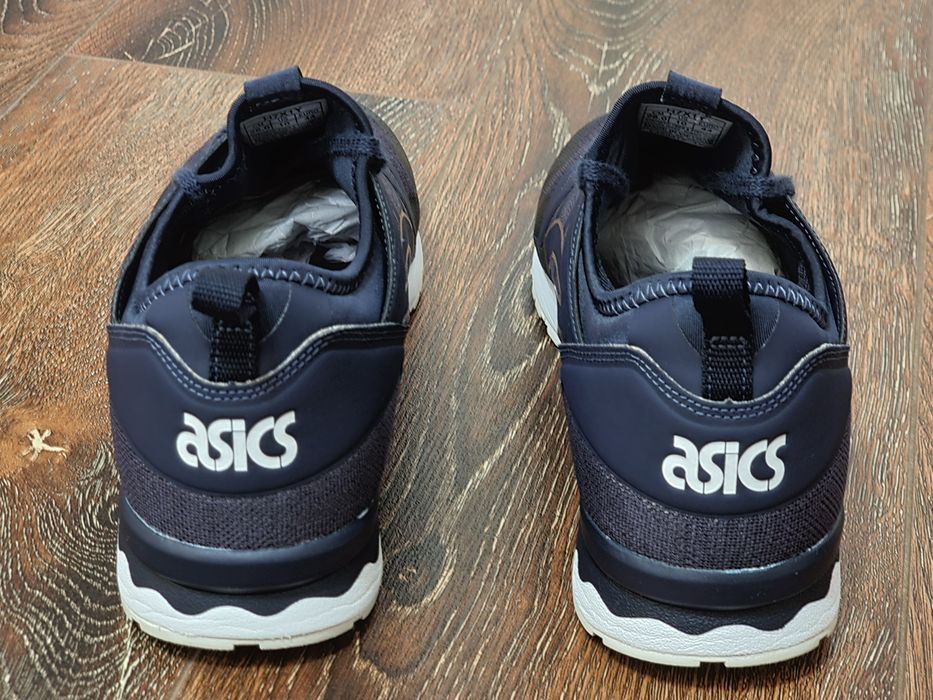 Оригінал 100% ASICS Gel-Lyte V   EURO 44