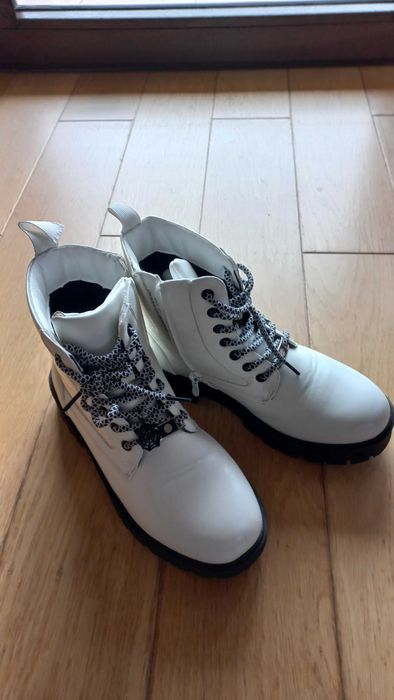 Buty zimowe r.36