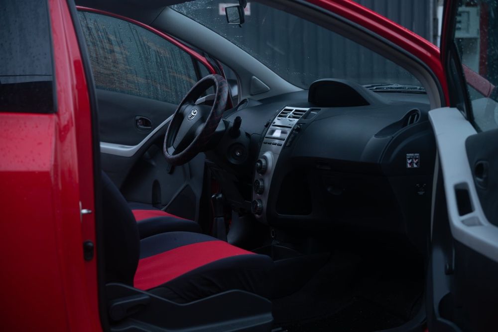 Toyota Yaris 2006