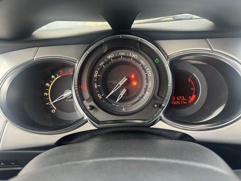 Citroen DS3 1.4 e-Hdi 75cv