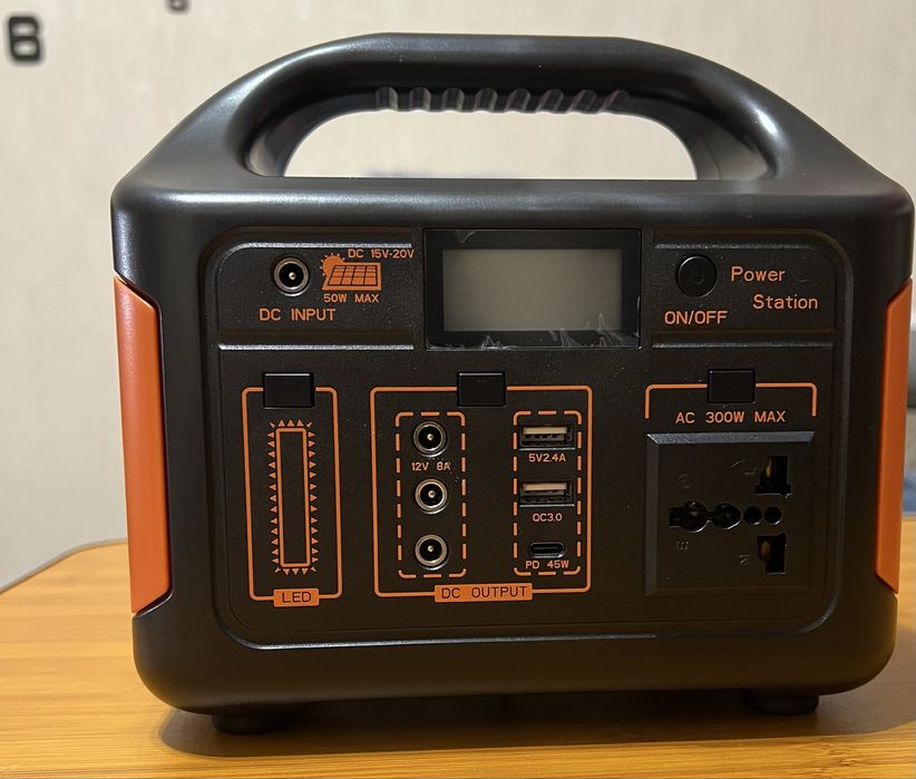 Портативна зарядна станція 300Вт 220v нова