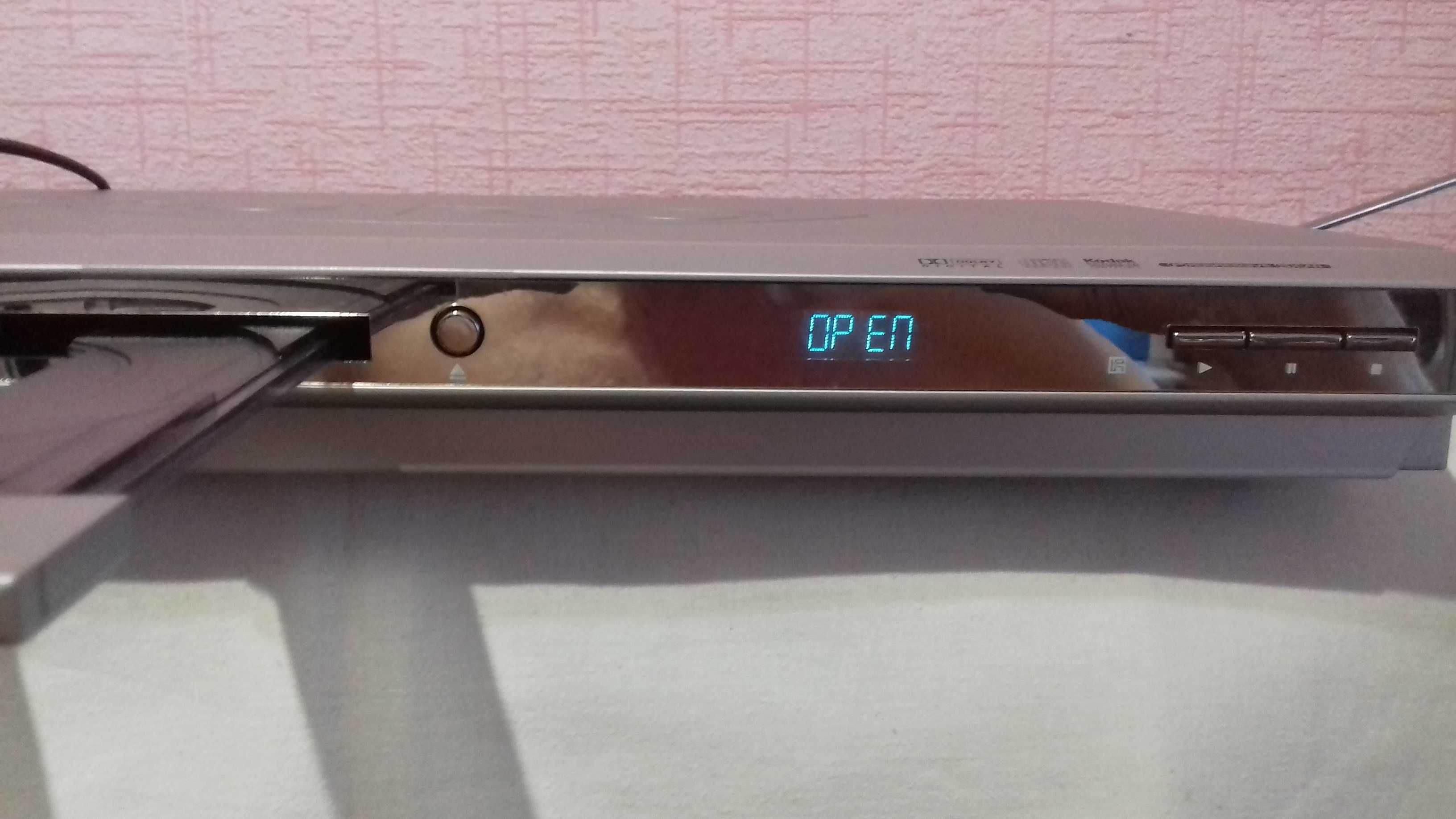 продам ДВД xoro. китай б,у,