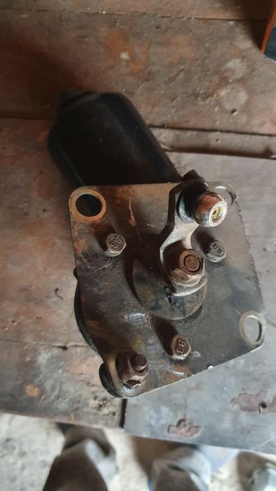 Мотор трапеции дворников от Great Wall Deer