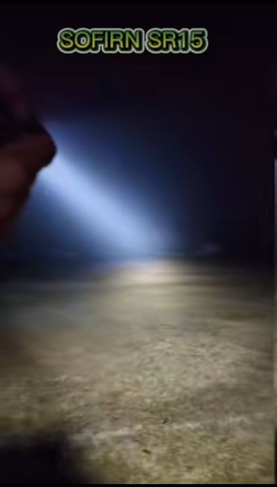 Потужний ліхтарик Sofirn sr15 4500L