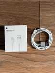 Kabel APPLE - Lightning USB 1 m