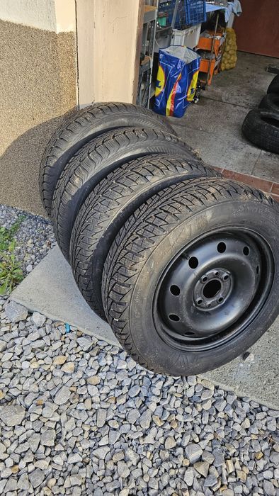 Sprzedam opony 175/65 R14  z felgami