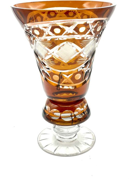 Jarra em cristal lapidado ambar antiga