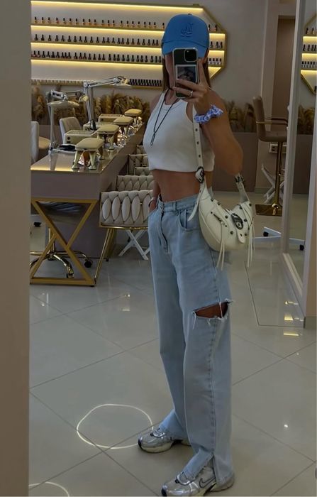 Трендові джинси з розрізом з популярного інстаграм магазину