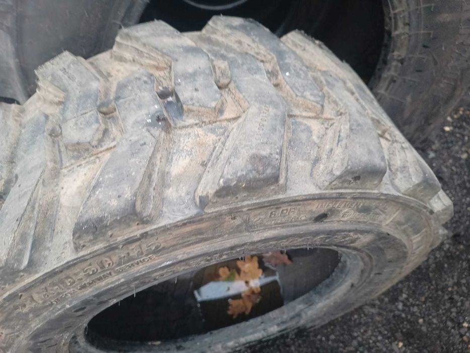 Opona przemysłowa 27x10.50-15 BKT ładowarka Cat Bobcat Gehl Mustang