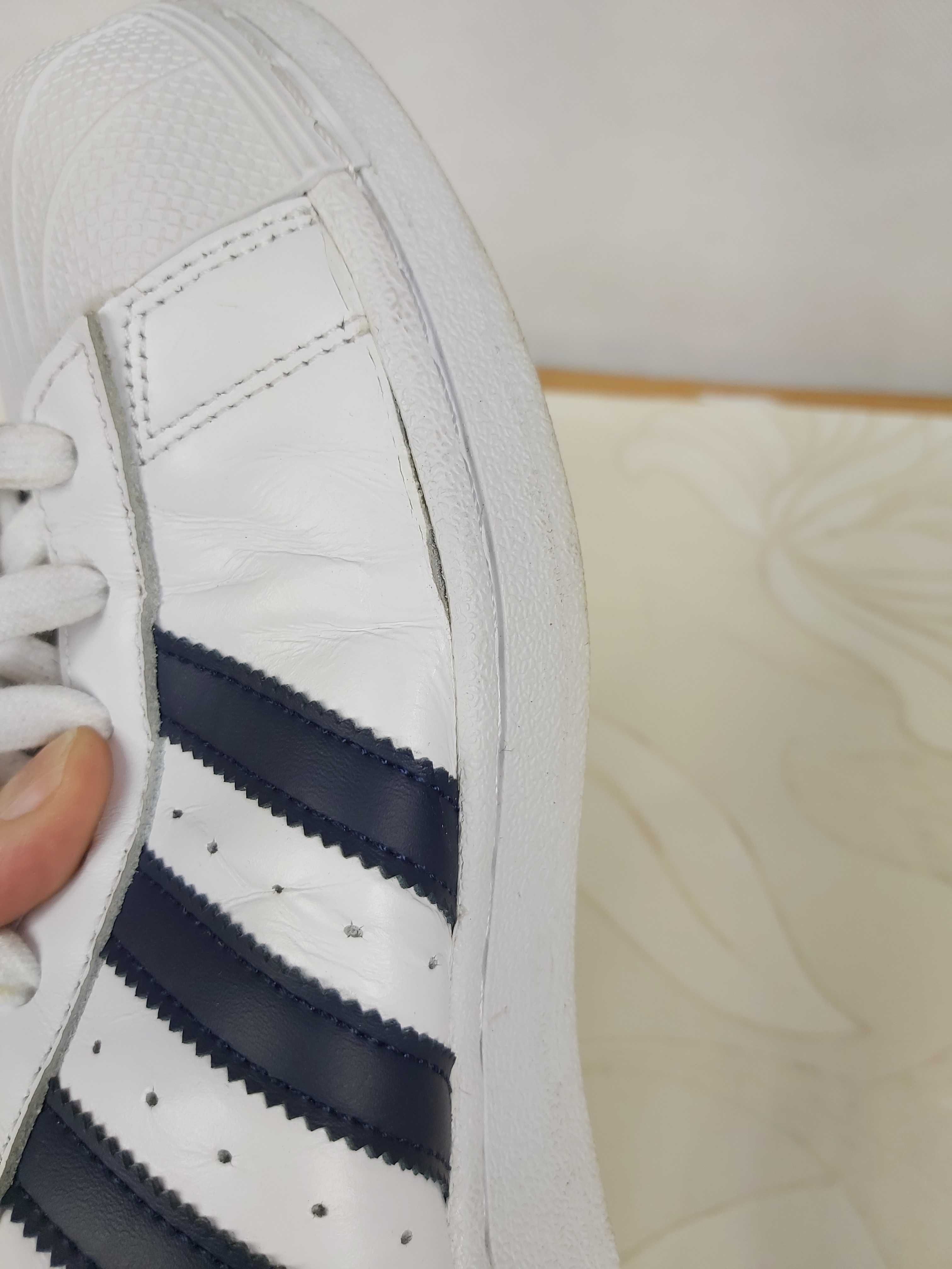 SP Używane sneakersy ADIDAS SUPERSTAR  43 1/3 trampki skórzane