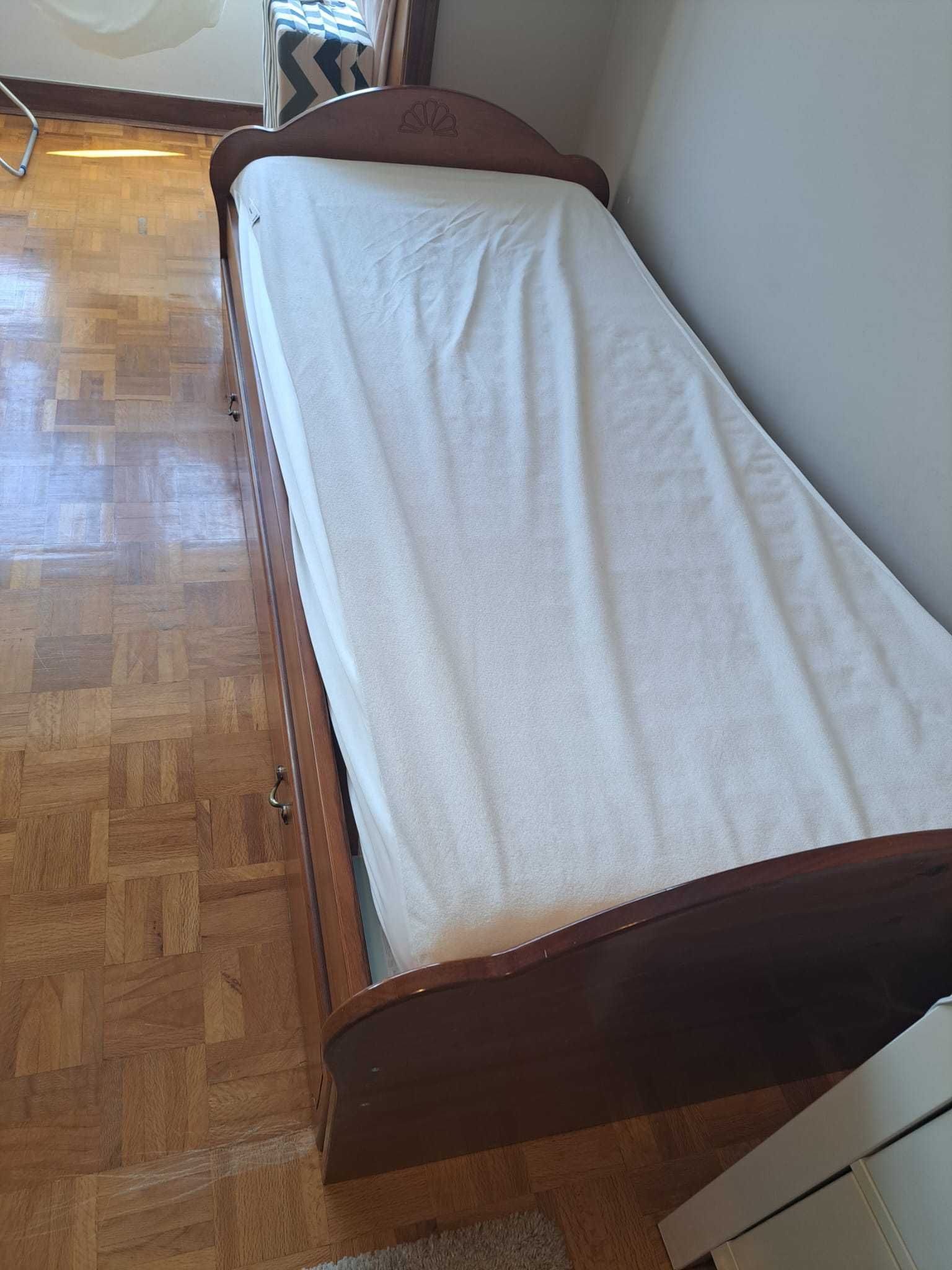 Cama Solteiro + Gavetao (C/ ou S/ Colchoes)