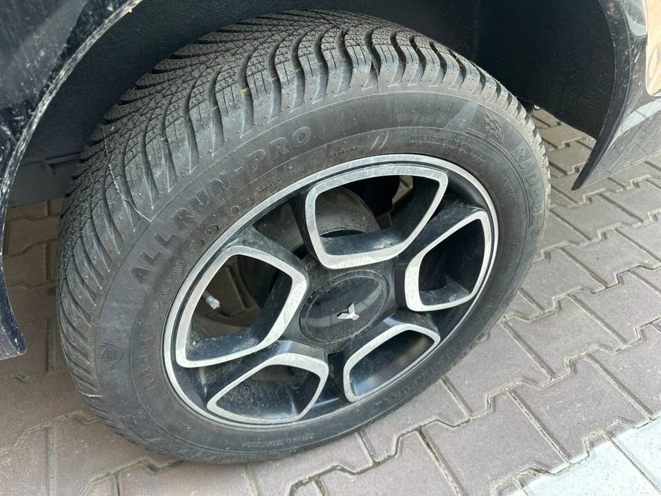 Спеціалізований причіп фургон