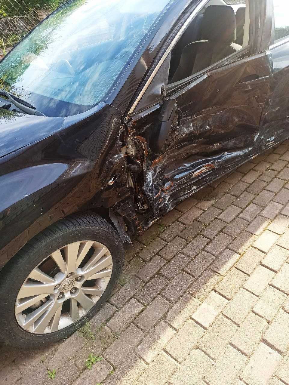 Mazda 6 2008г. после дтп